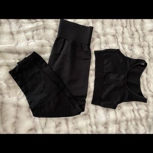 Fabletics black leggings and bra matching set